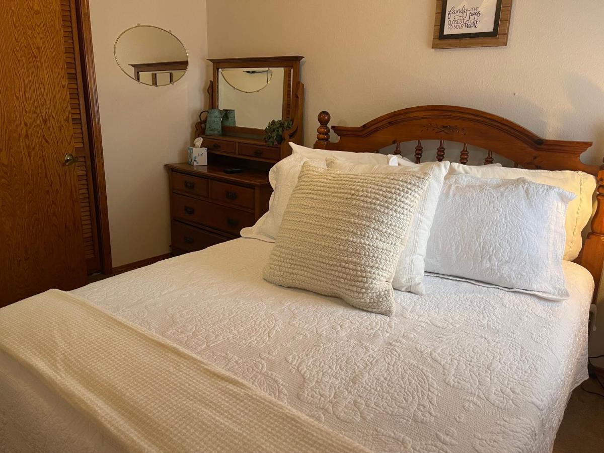 Villa Lady Victoria House With High Speed Wifi Red River Exterior foto